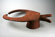 Headdress: Bushcow (Mangam), Wood, pigment, Mama peoples